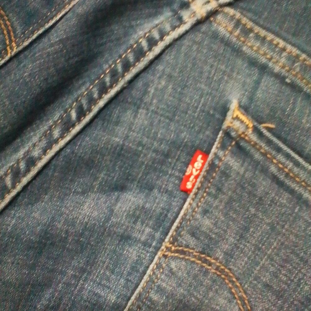 LEVIS 315 SHAPING BOOTCUT JEANS WOMENS SZ 34/32 BLUE DENIM STRETCH CASUAL PANTs - Picture 7 of 16